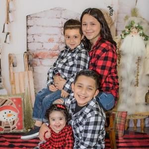 Meet your Posher, Marcos